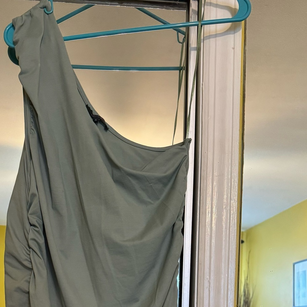 Women dress